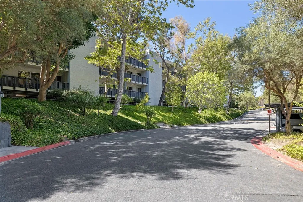 3604 W Estates Lane 114, Rolling Hills Estates, California 90274 home-pic-47